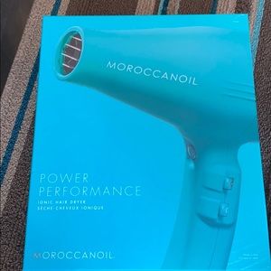 Moroccanoil Power Performance iconic hair dryer